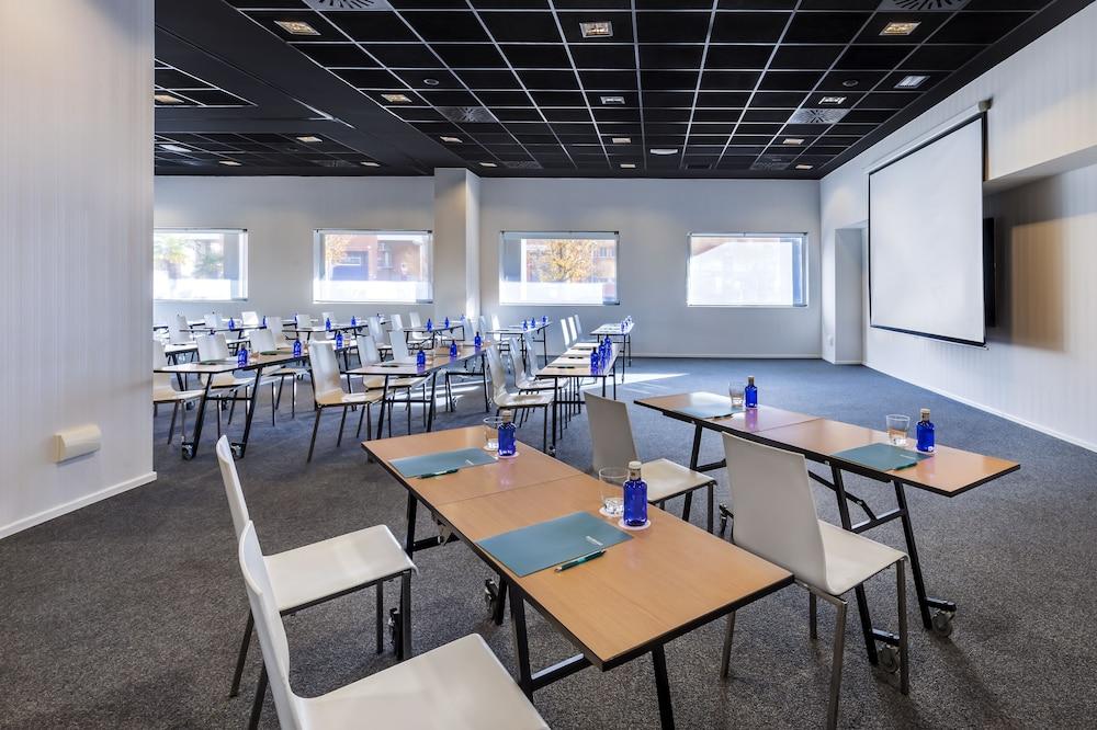 Hotel Zentral Castellana Norte Madrid Ngoại thất bức ảnh