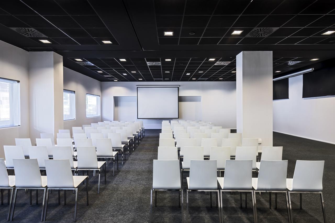 Hotel Zentral Castellana Norte Madrid Ngoại thất bức ảnh