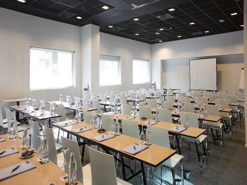 Hotel Zentral Castellana Norte Madrid Ngoại thất bức ảnh