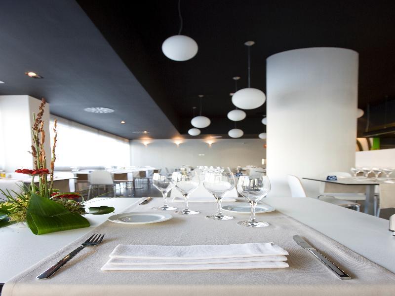 Hotel Zentral Castellana Norte Madrid Ngoại thất bức ảnh